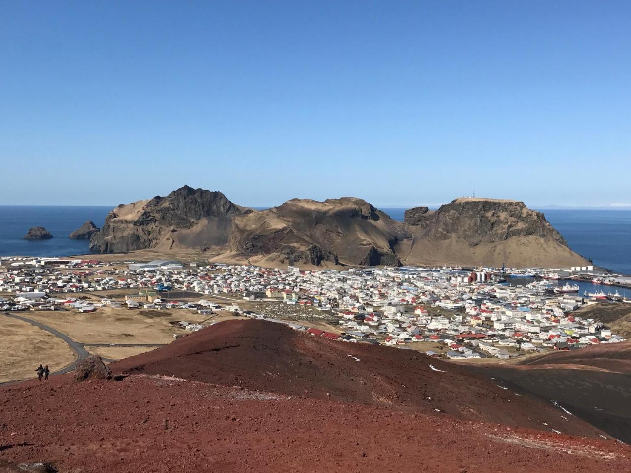 Guesthouse Árný Vestmannaeyjar Exterior foto
